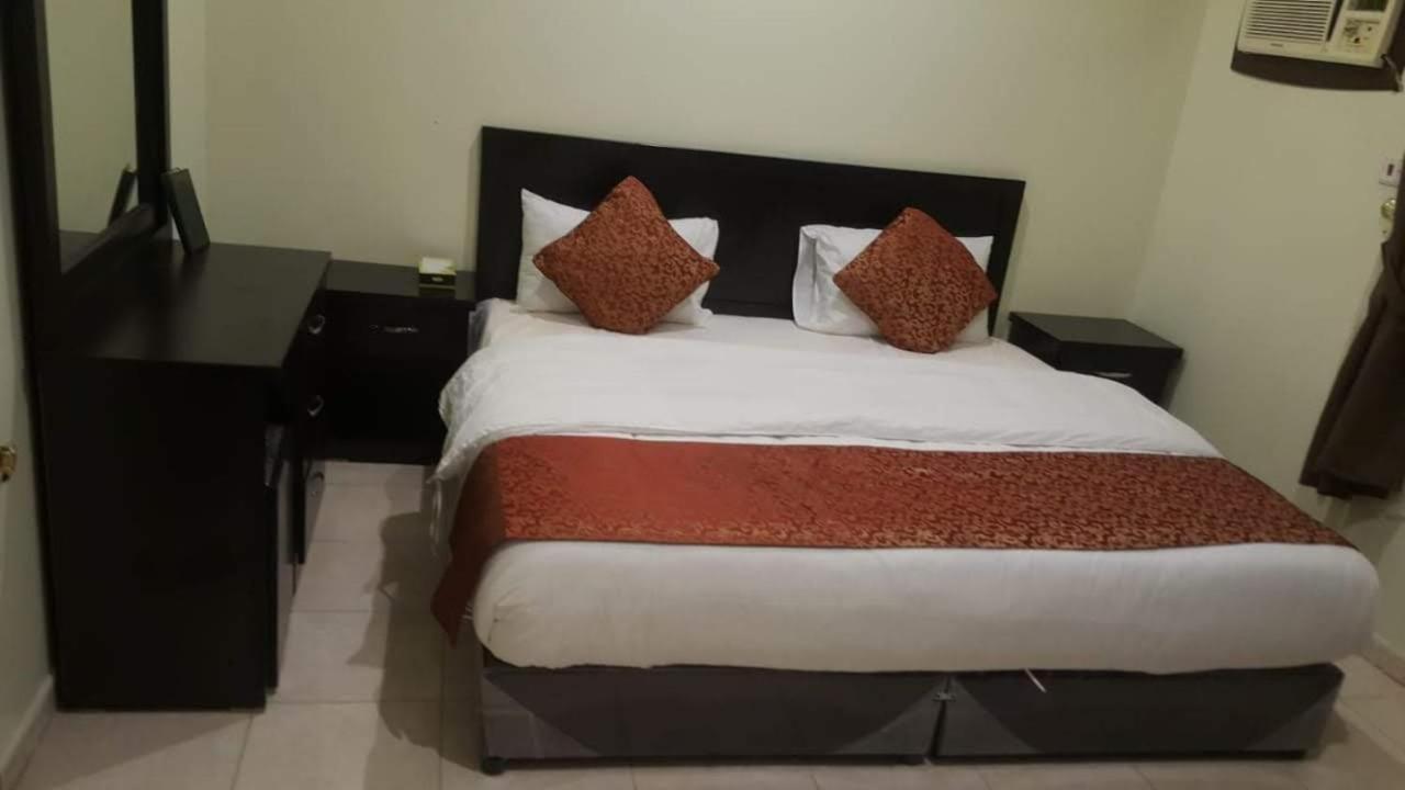 Al Eairy Apartments- Jazan 1 Esterno foto